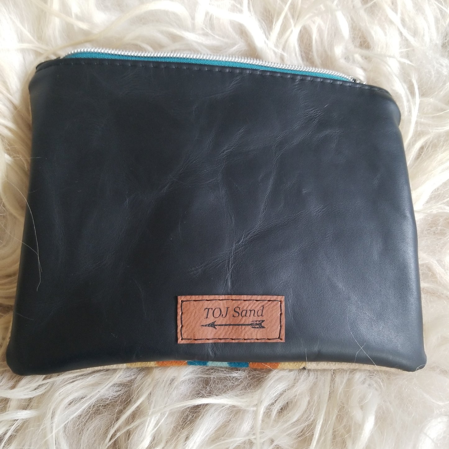 Rancho Arroyo Zipper pouch