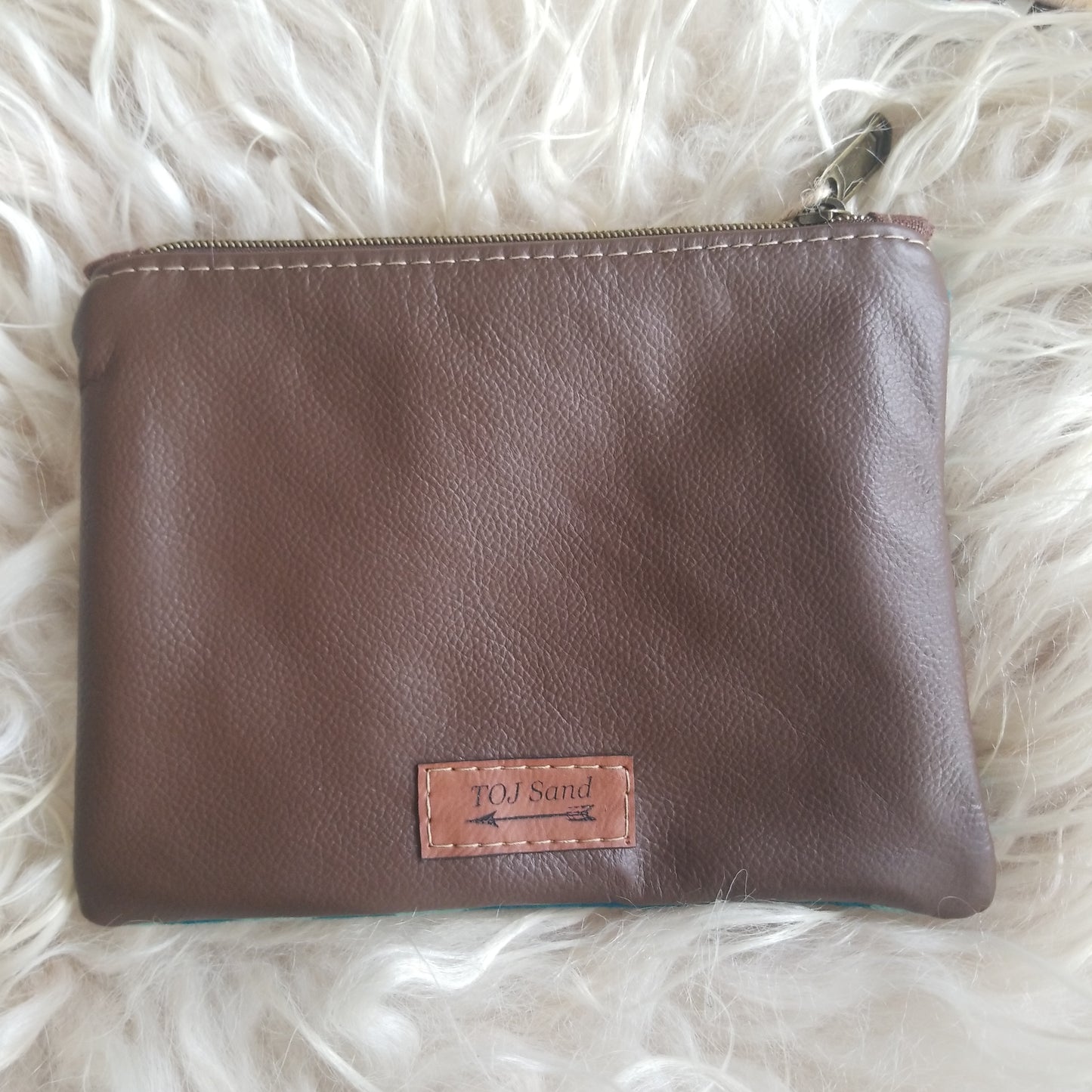 Rancho Arroyo Zipper Pouch