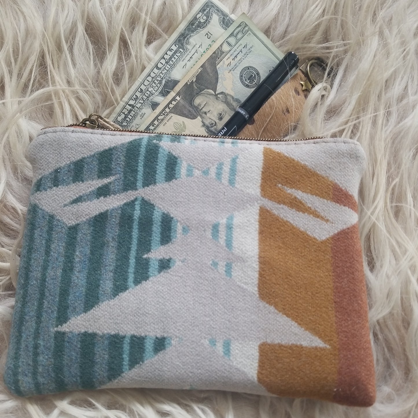 Agate Beach Zipper Pouch