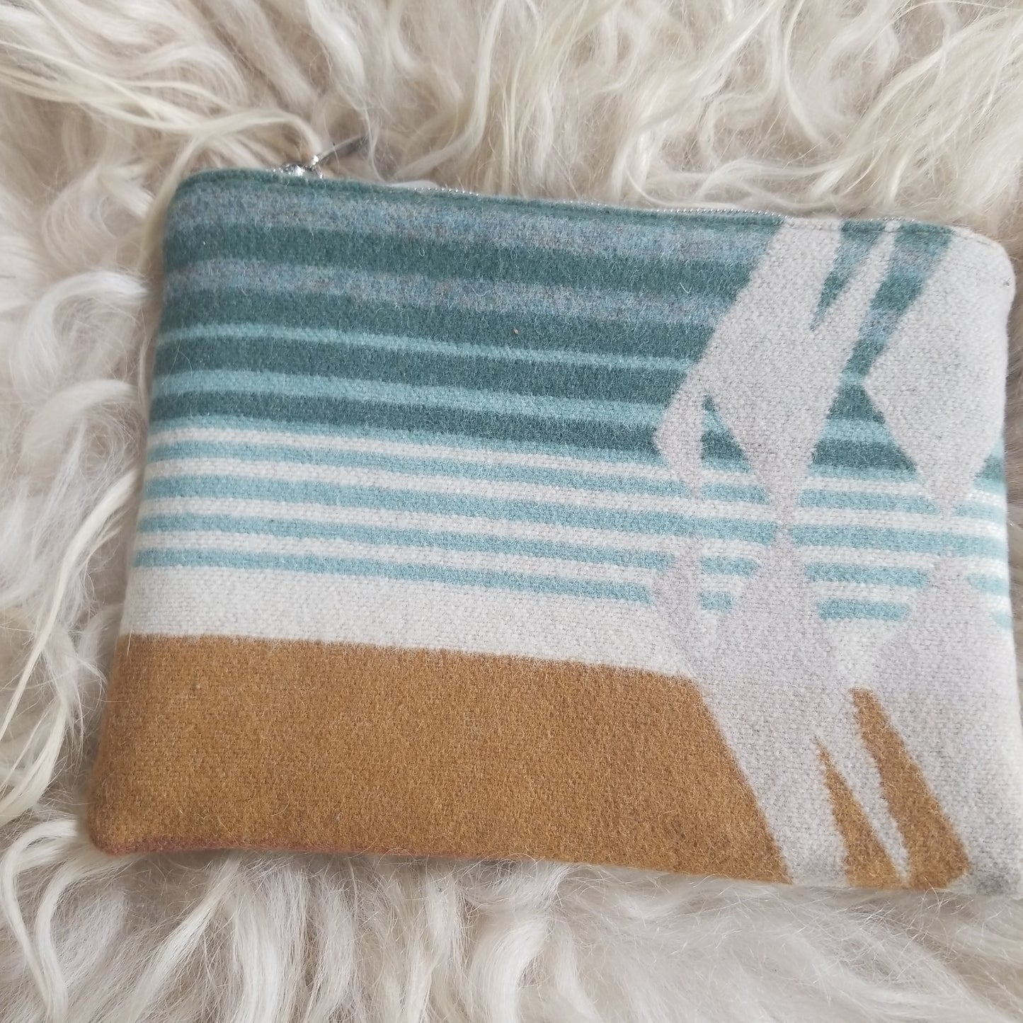 Agate Beach Zipper Pouch