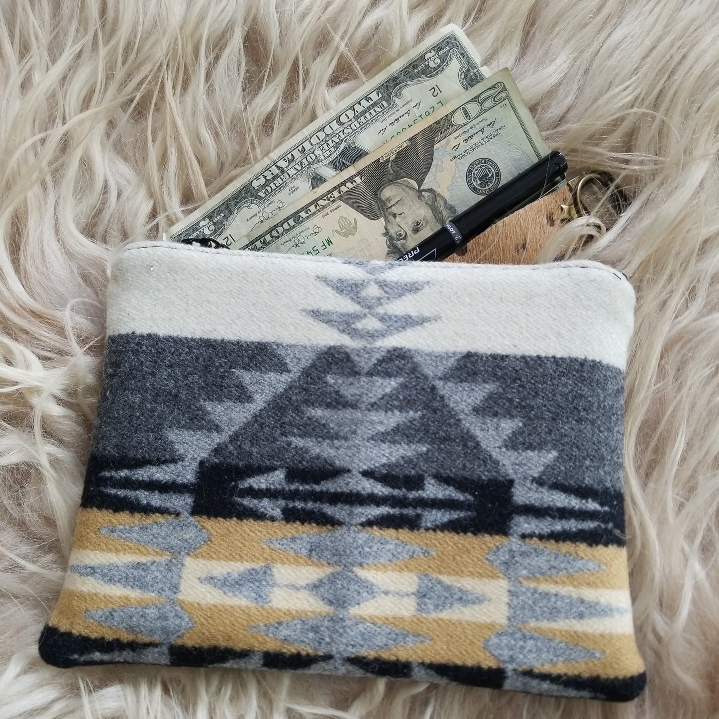 Rancho Arroyo Zipper Pouch