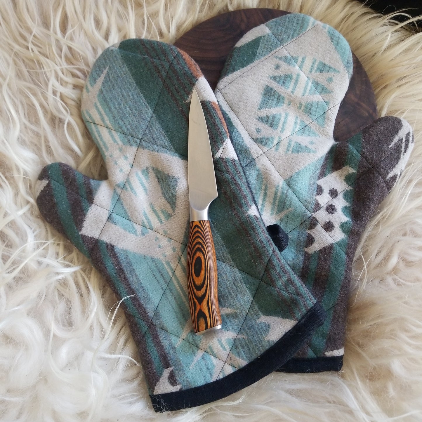 Agate Beach Oven Mitts