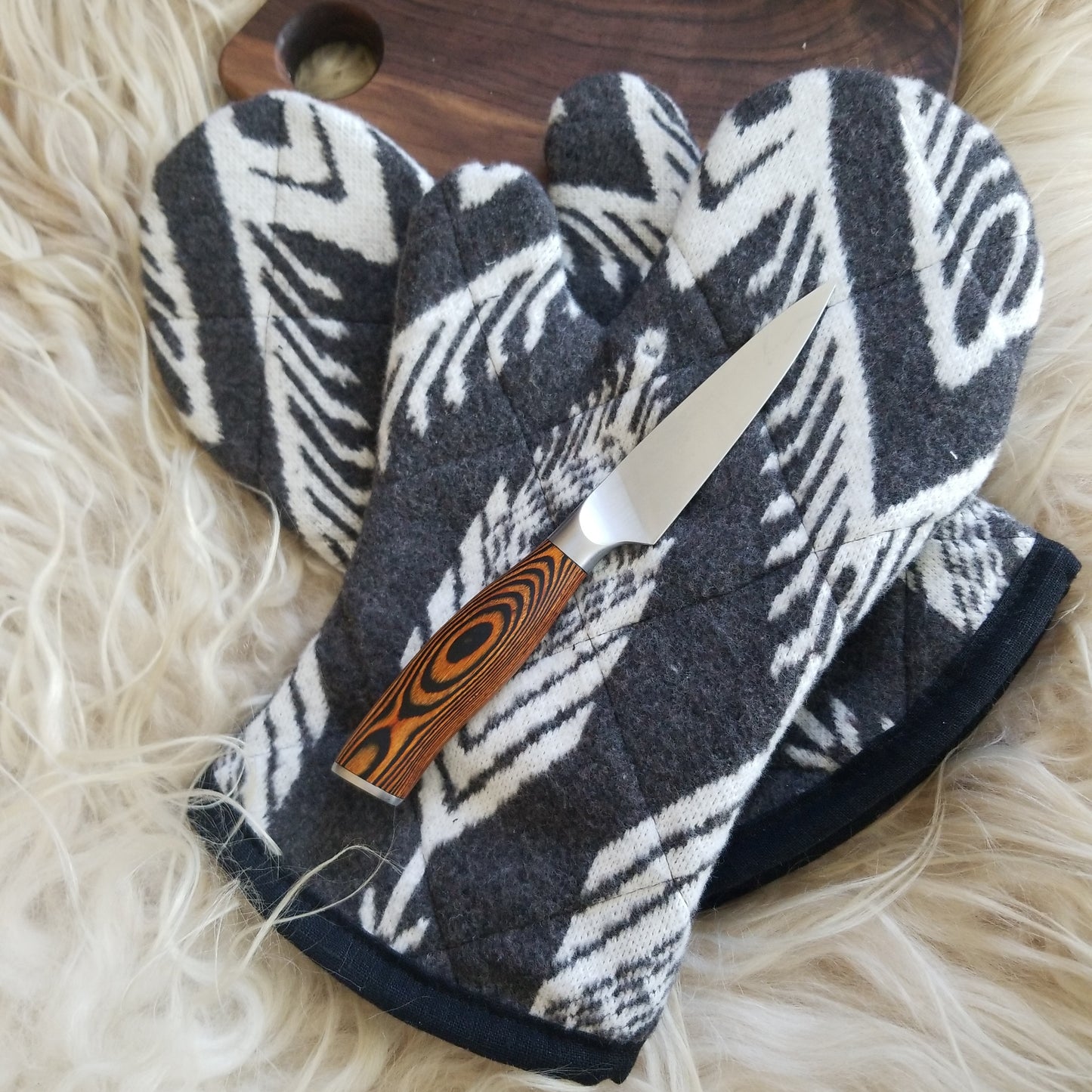 Feather Wool Oven Mitts