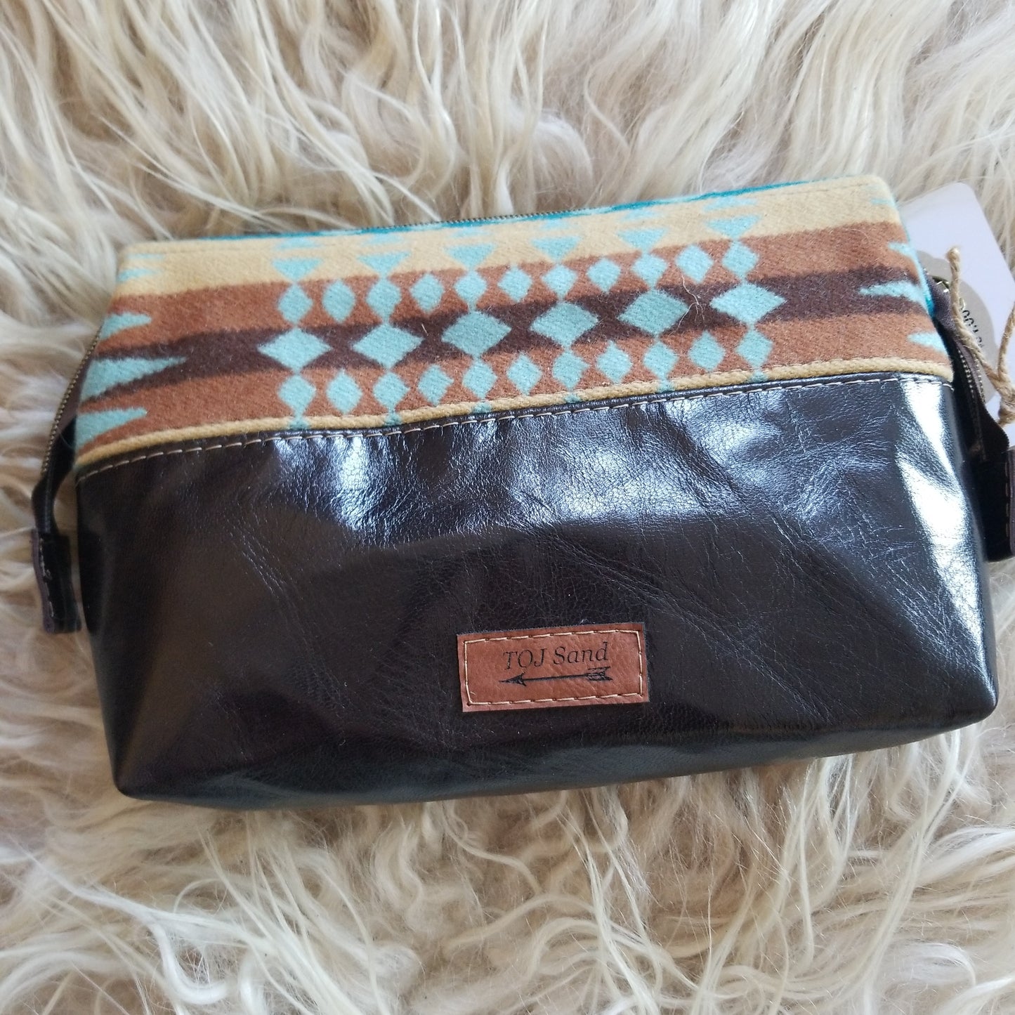 Rancho Arroyo Makeup Bag