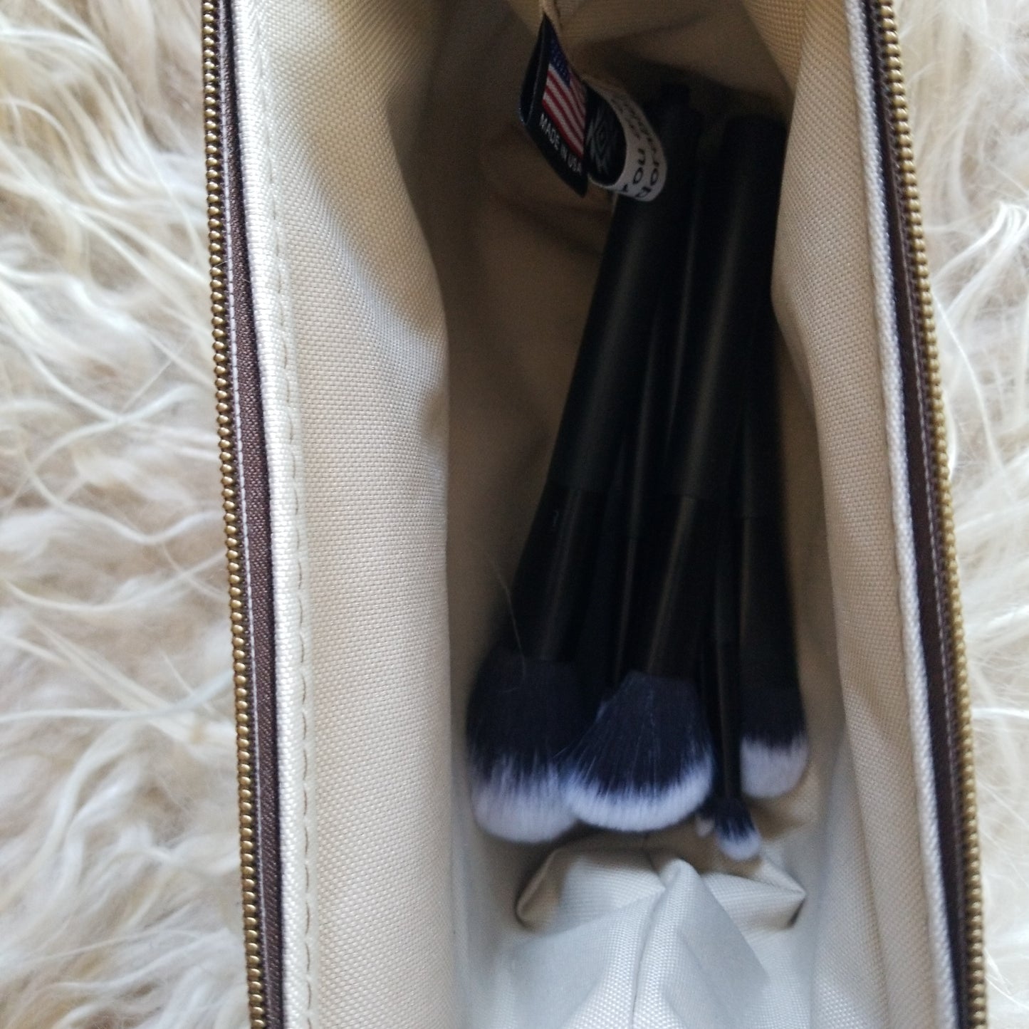 Rancho Arroyo Makeup Bag