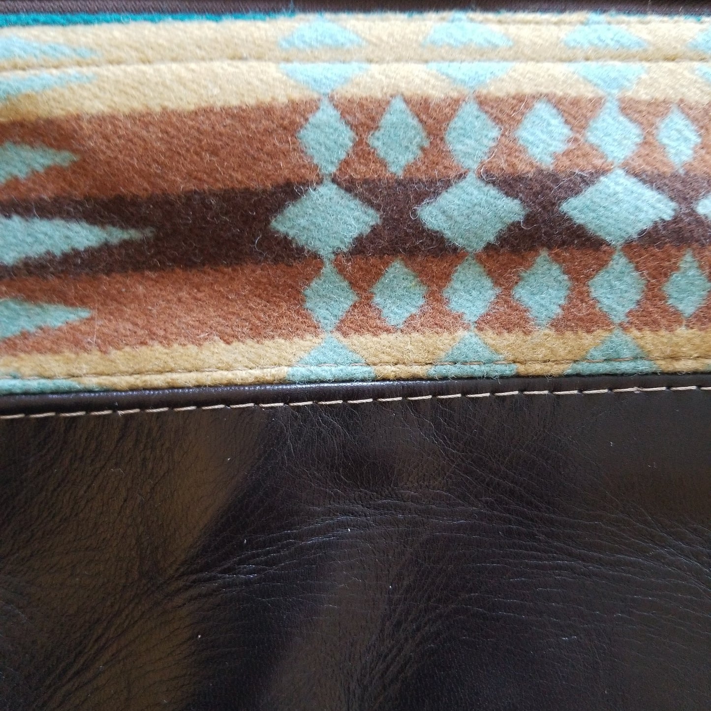 Rancho Arroyo Makeup Bag
