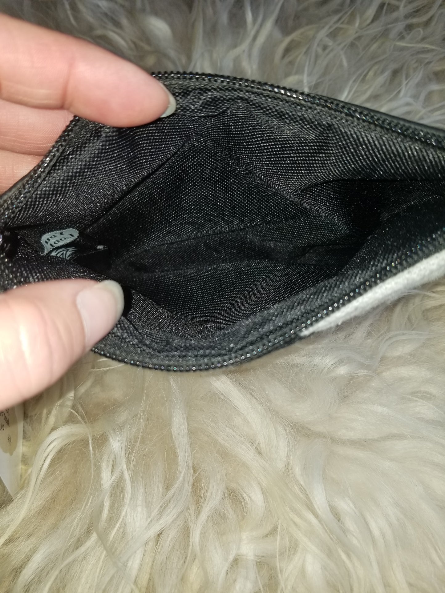 Diamond Ridge Zipper Pouch