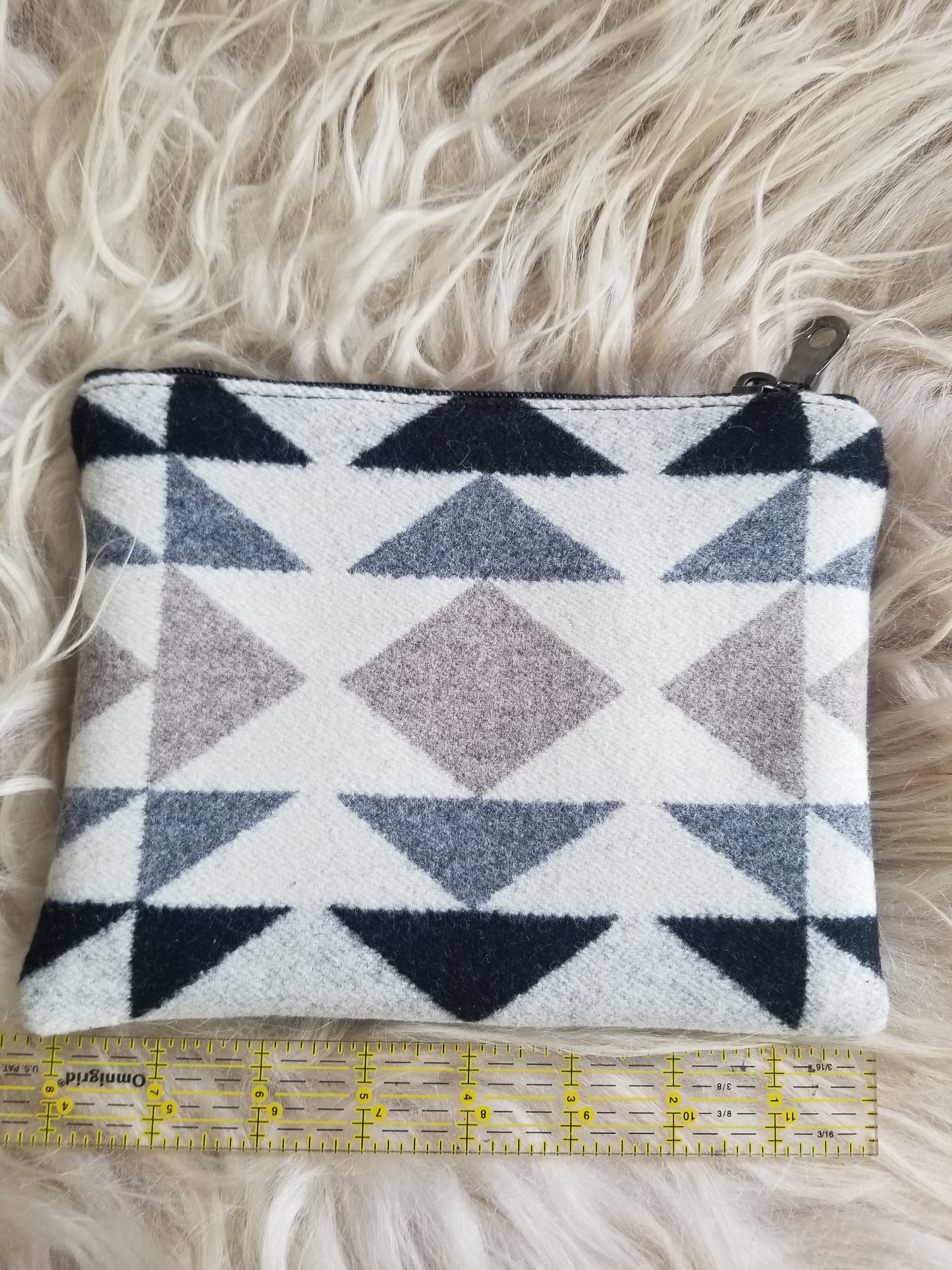 Diamond Ridge Zipper Pouch